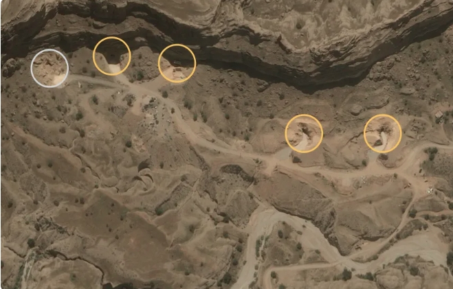 Căn cứ tên lửa Dezful, Iran. Ảnh: Airbus