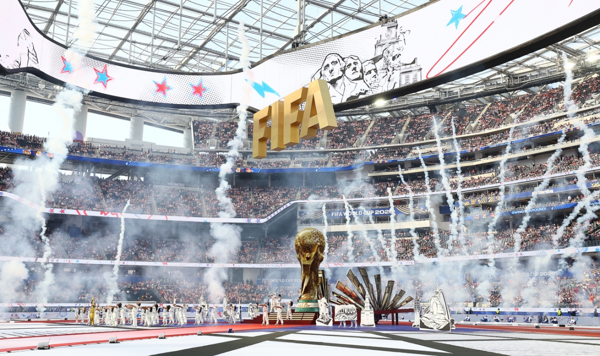 Hình ảnh ấn tượng và sôi động trong lễ khai mạc World Cup 2026 (Ảnh: Reuters)