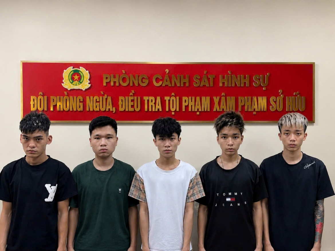 Các đối tượng gây ra vụ cướp tài sản