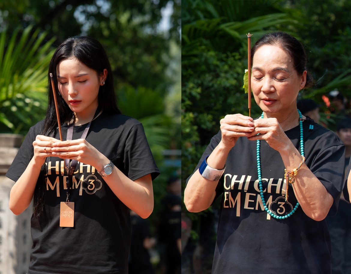 Hoa hậu Kỳ Duyên và NSND Lê Khanh