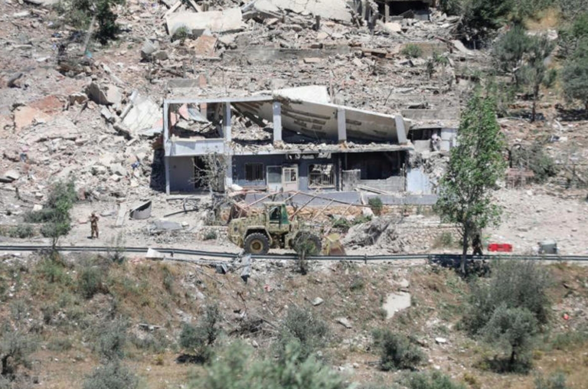 Israel tấn công Lebanon. Ảnh: Reuters