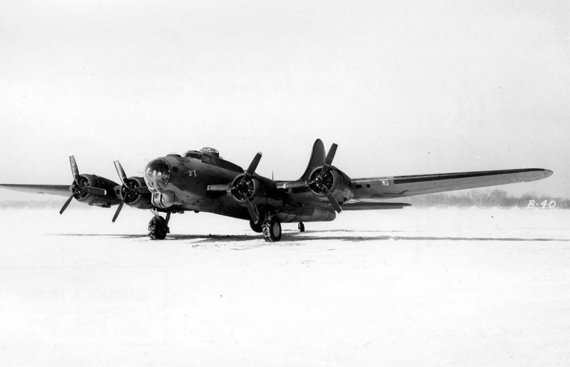 Máy bay YB-40. Ảnh: Wikipedia