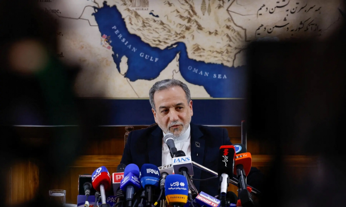 Ngoại trưởng Iran Abbas Araghchi. Ảnh: Reuters.