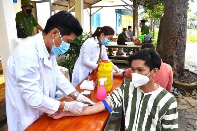 Nghị định số 213/2026/NĐ-CP quy định chế độ chăm sóc y tế đối với người bị tạm giữ, tạm giam. Ảnh: daidoanket.vn