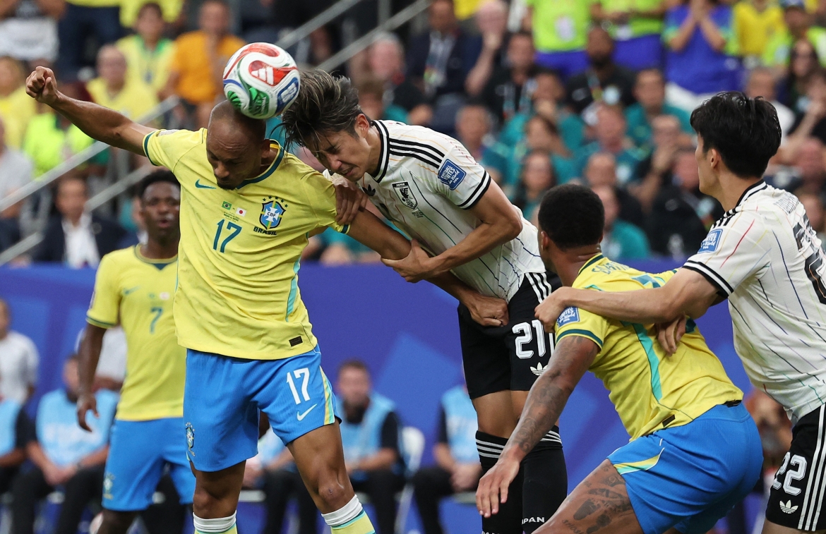 Nhật Bản đã thi đấu tốt trước Brazil (Ảnh: Reuters).
