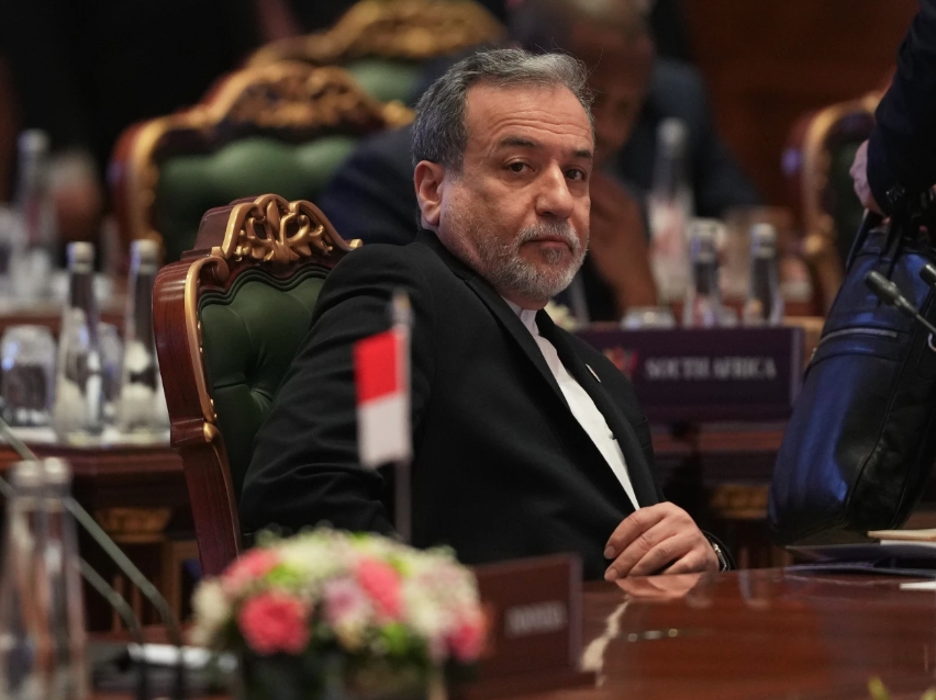 Ngoại trưởng Iran Abbas Araghchi. Ảnh: AP