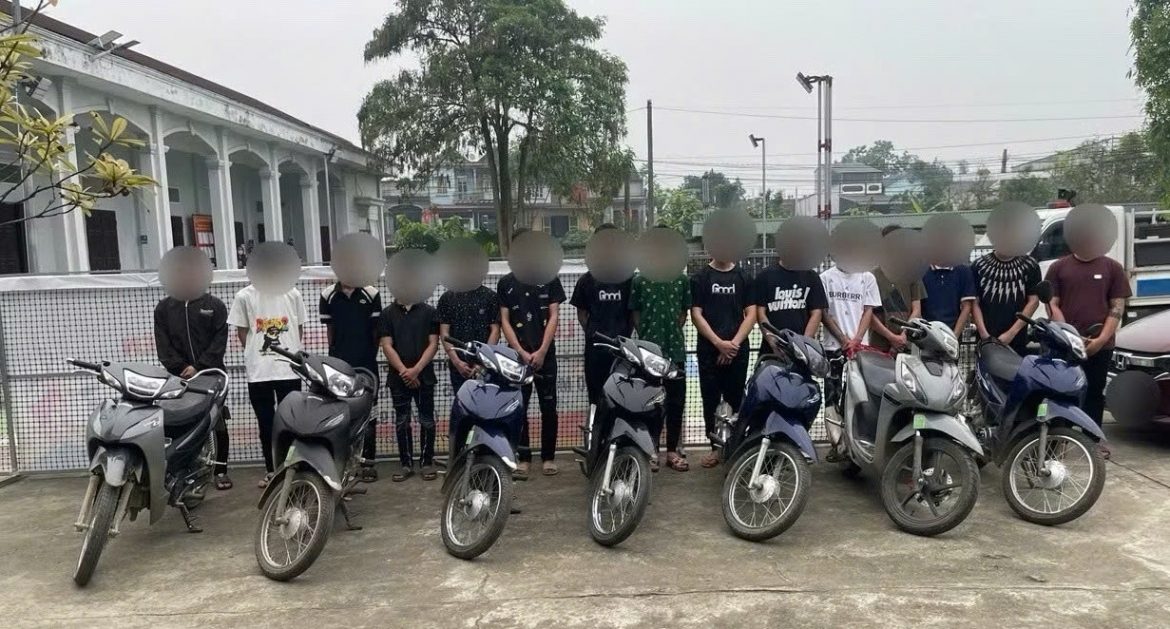 Các đối tượng liên quan đến vụ án gây rối trật tự công cộng, hủy hoại tài sản. Ảnh: Công an Phú Thọ