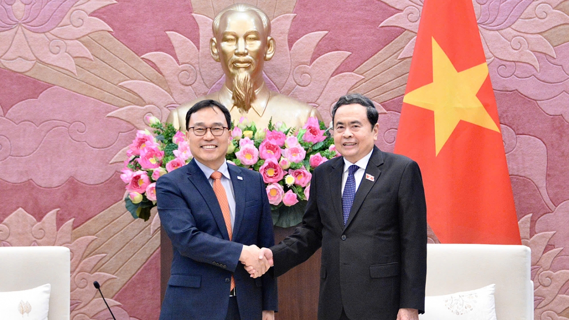 Chủ tịch Quốc hội Trần Thanh Mẫn tiếp Đại sứ Hàn Quốc tại Việt Nam Chuê Yêng Sam