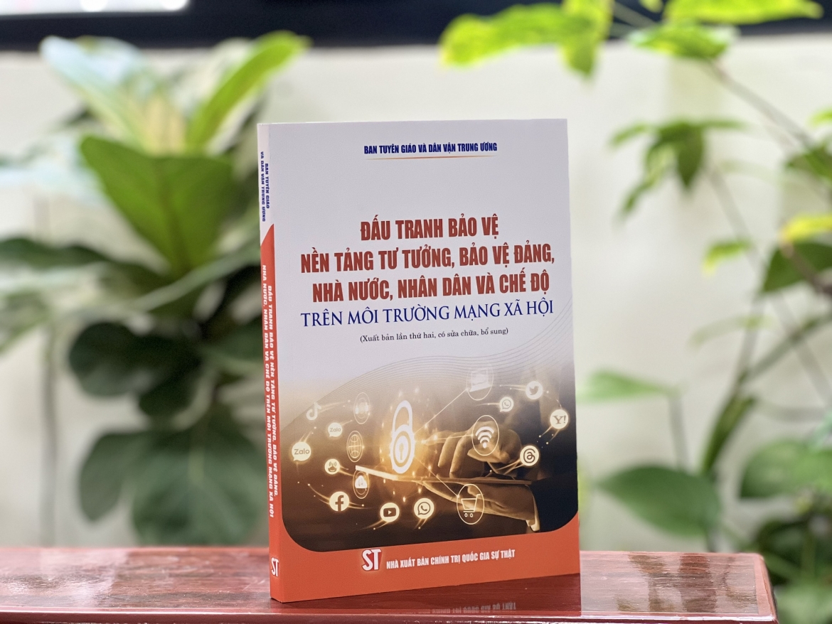 Sách do Ban Tuyên giáo và Dân vận Trung ương biên soạn, Nhà xuất bản Chính trị quốc gia Sự thật xuất bản.