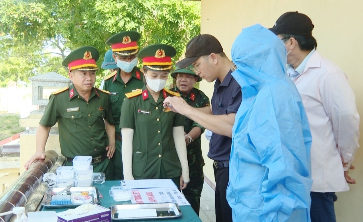 Sao chụp, số hóa thông tin và bảo quản các mẫu theo đúng yêu cầu