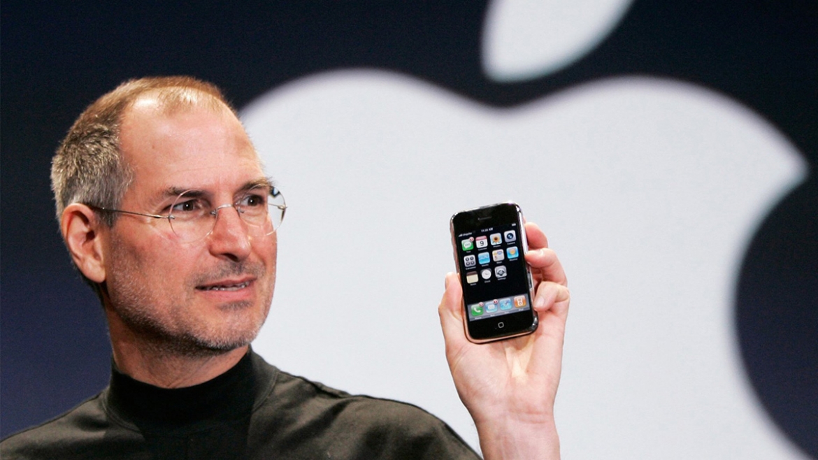 Steve Jobs là một trong những cái tên có sức ảnh hưởng lớn trong lịch sử công nghệ hiện đại.