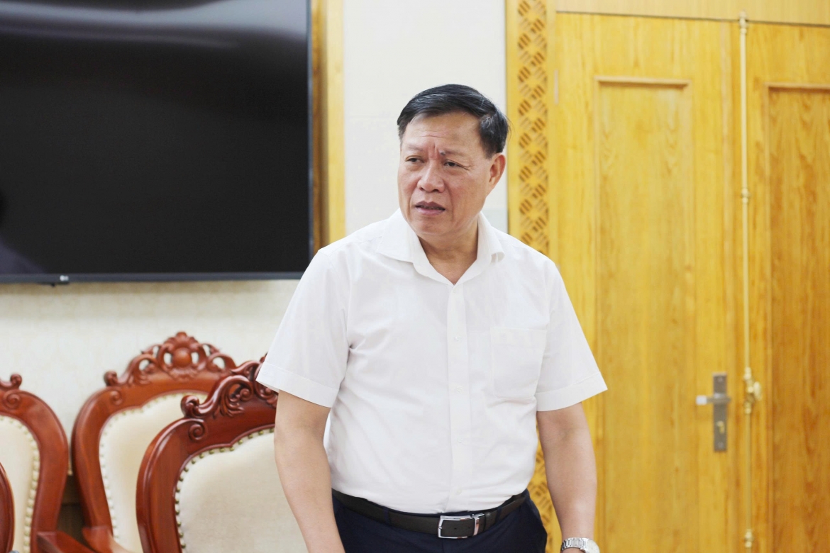 Thứ trưởng Bộ Y tế Đỗ Xuân Tuyên