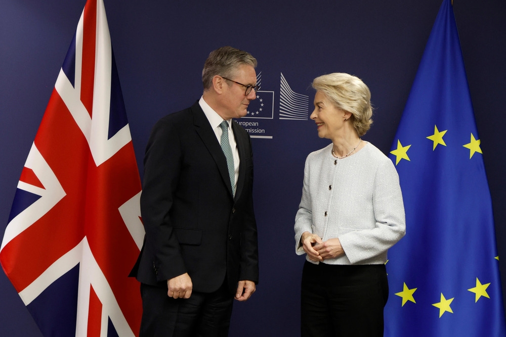 Ngày 2/10/2024, Thủ tướng Anh Keir Starmer đã có chuyến thăm và làm việc tại Brussels (Bỉ). Tại đây, ông đã có cuộc hội đàm quan trọng với Chủ tịch Ủy ban Châu Âu Ursula von der Leyen.