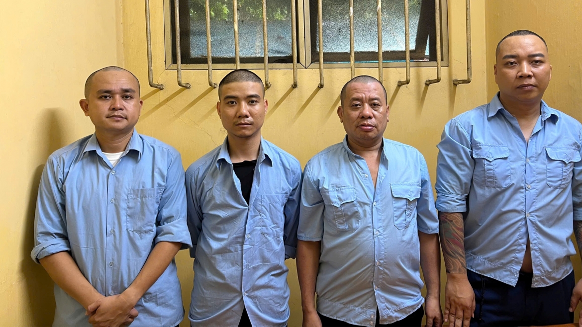 Các đối tượng từ phải qua trái: Trần Trung Hiếu, Trần Mạnh Cường, Trịnh Tiến Đạt, Nguyễn Thành Long