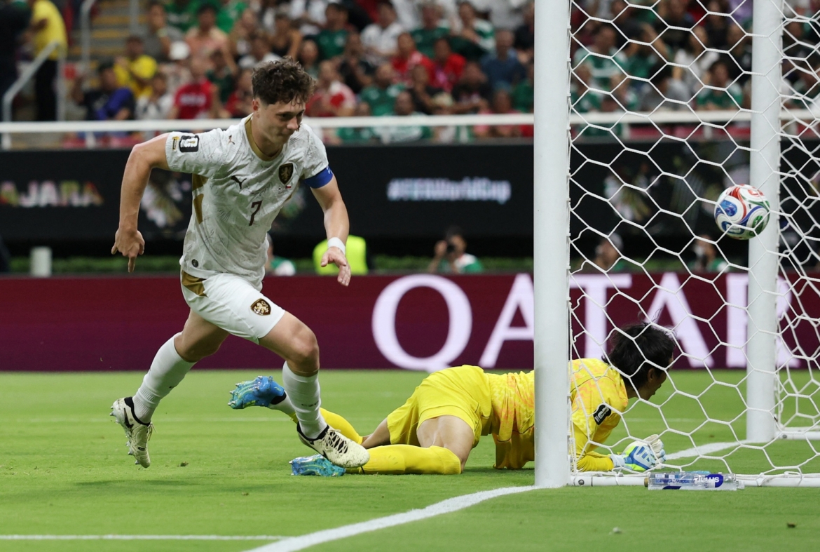 Ảnh: Reuters