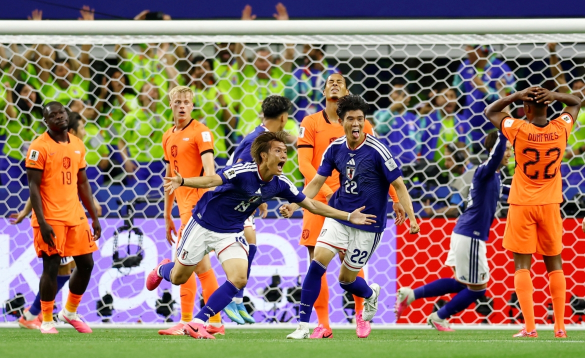 Nhật Bản hòa 2-2 Hà Lan ở trận mở màn. (Ảnh: Reuters)