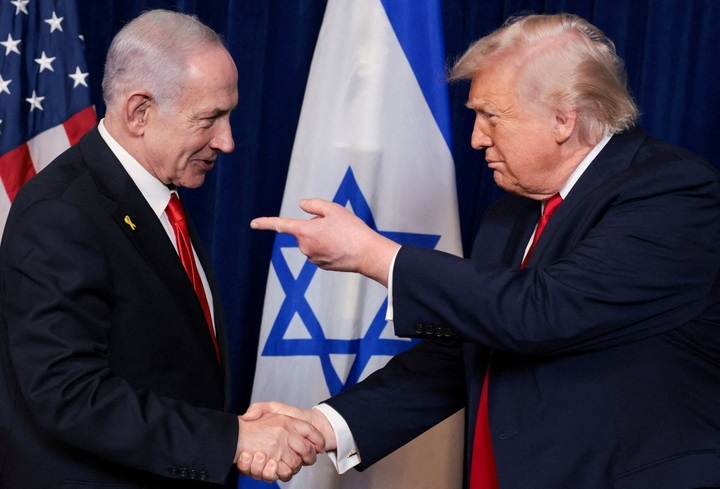 Ông Trump cảnh báo Israel và Iran không làm đổ bể cơ hội hòa bình (Ảnh: Reuters)