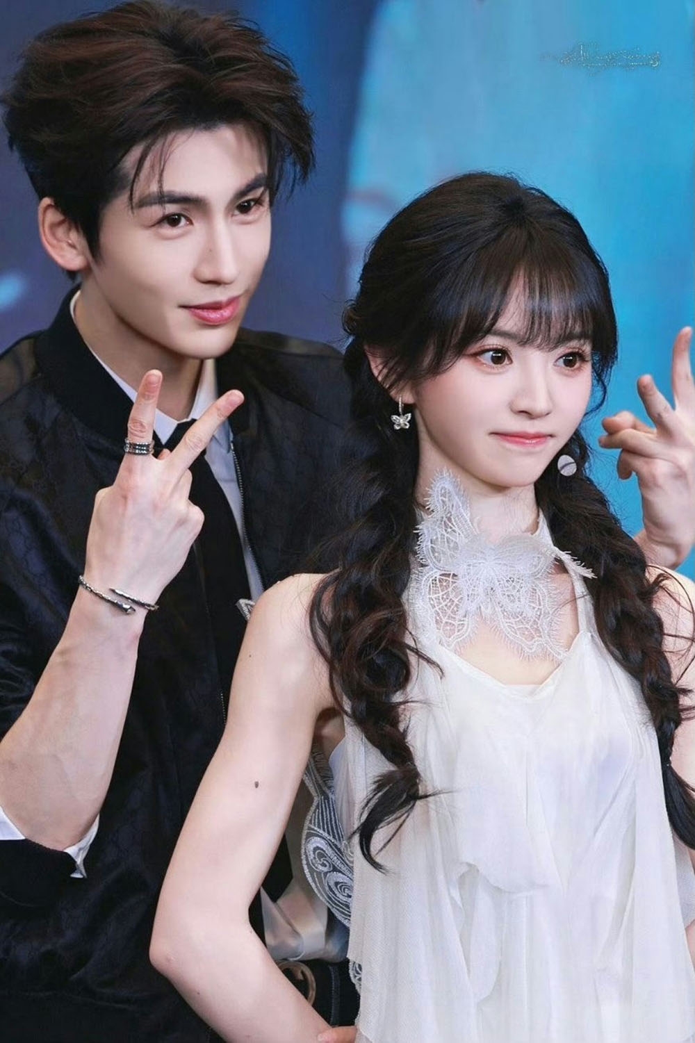 Trương Lăng Hách và Thiên Hi Vi một lần nữa trở thành tâm điểm của những đồn đoán hẹn hò