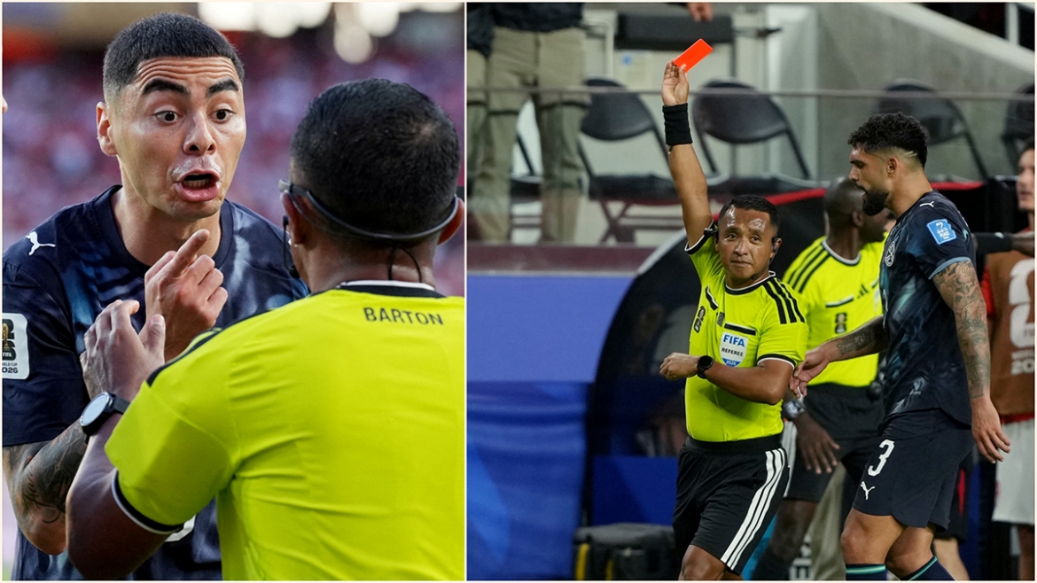 Miguel Almirón của Paraguay trở thành cầu thủ đầu tiên trong lịch sử bị truất quyền thi đấu vì hành vi che miệng khi tranh cãi với đối thủ (Ảnh: Reuters).