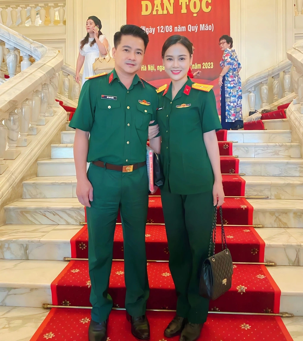 Huyền Sâm và chồng - NSƯT Đới Anh Quân