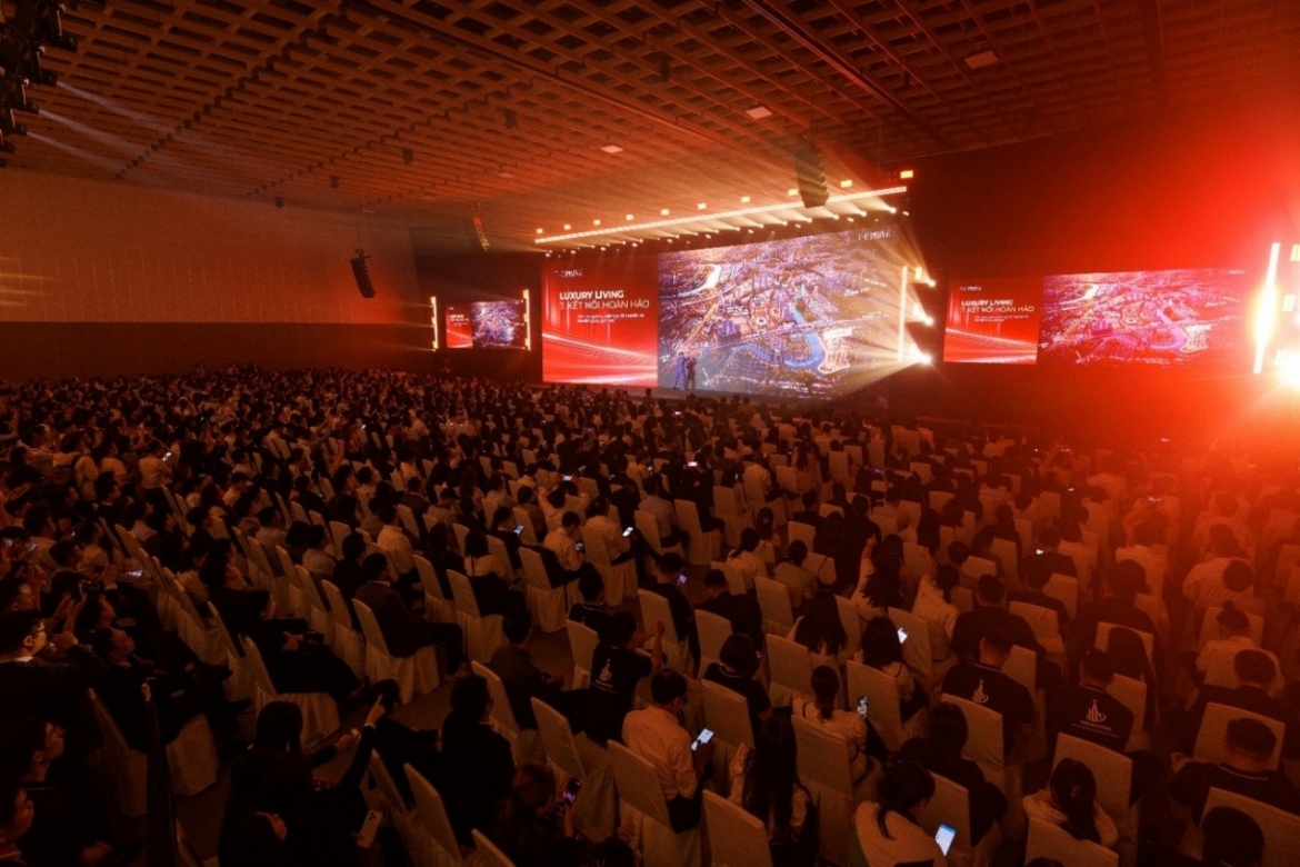 Đông đảo các đơn vị phân phối và đại sứ kinh doanh tham dự sự kiện The Glory Race, tiếp tục khẳng định sức hấp dẫn của dự án The Privé