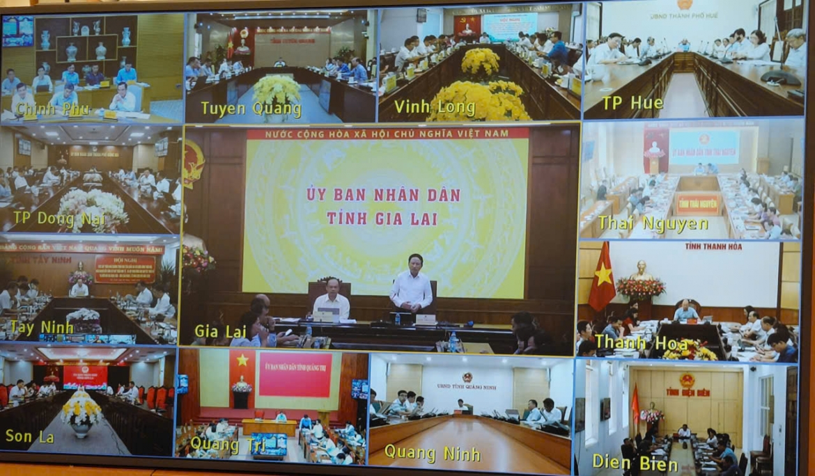 Hội nghị kết nối trực tuyến với 34 tỉnh, thành phố trên cả nước.