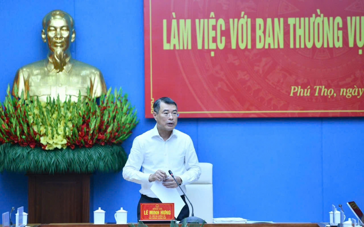 Thủ tướng phát biểu tại buổi làm việc.