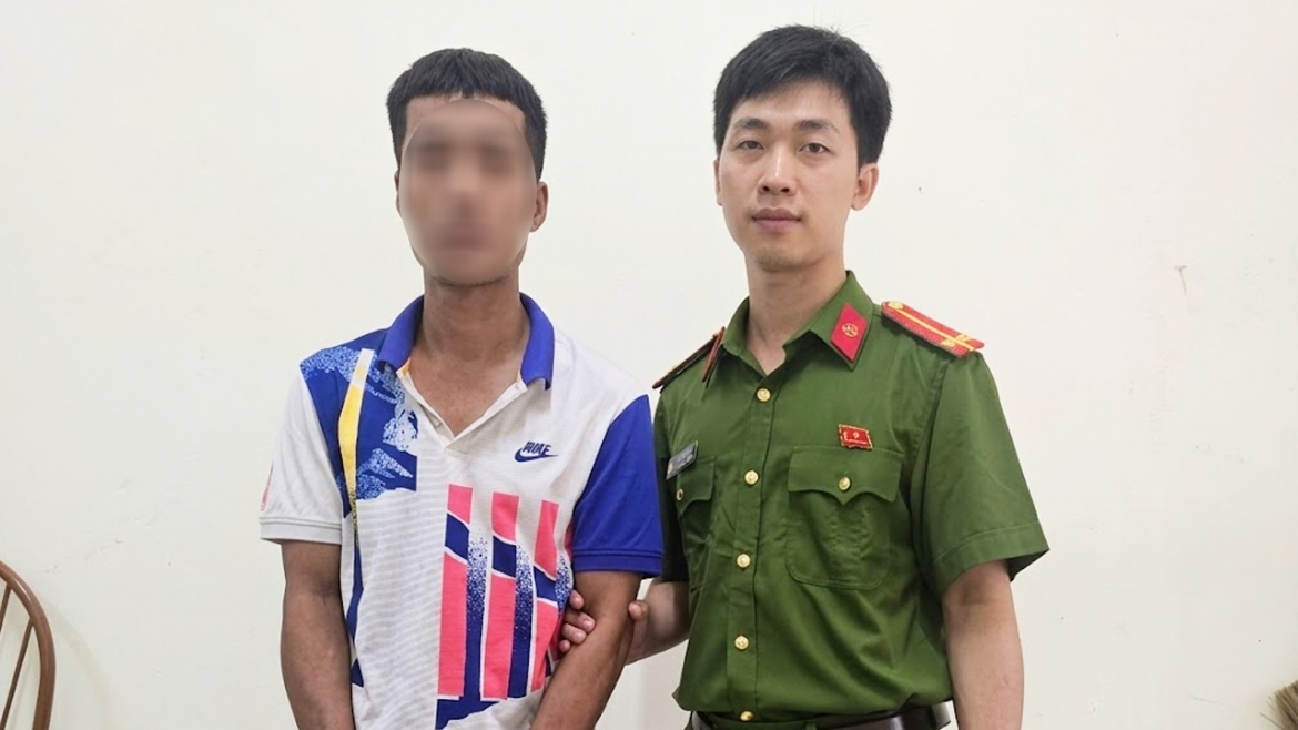 Đối tượng Đặng Văn Duy tại cơ quan công an.
