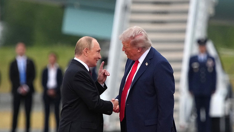 Tổng thống Nga Vladimir Putin và Tổng thống Mỹ Donald Trump. Ảnh: Andrew Harnik