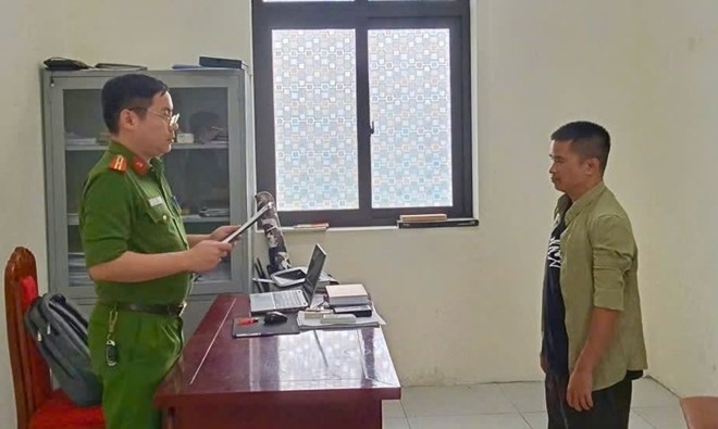 Từ mâu thuẫn nhỏ, người đàn ông ở Hưng Yên bị khởi tố tội giết người. Ảnh: Công an xã Lạc Đạo