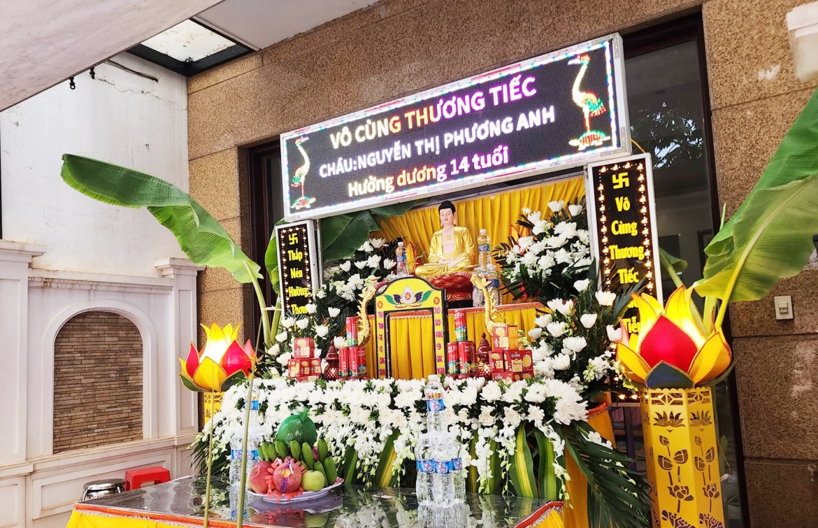 Gia đình lo hậu sự cho nạn nhân Nguyễn Thị Ph. A. ở quê nhà.