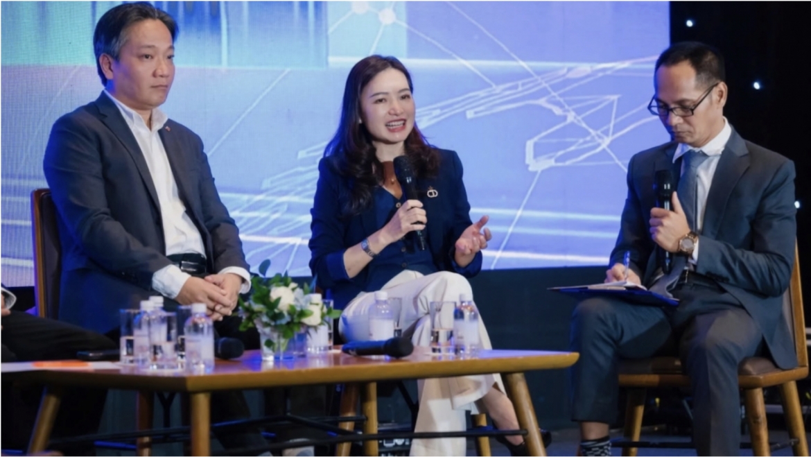 Một chuyên gia của CBRE Việt Nam, công khai nhận định thị trường bất động sản ở hội thảo từ số liệu mà chính CBRE Việt Nam khẳng định là chưa được kiểm chứng