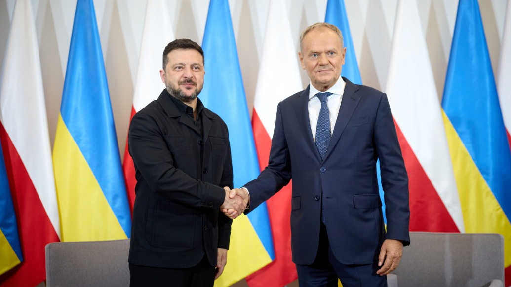 Thủ tướng Ba Lan Donald Tusk (bên phải) và Tổng thống Ukraine Zelensky (bên trái) gặp nhau tại Lublin, miền Đông Ba Lan ngày 29/7 - Ảnh: president.gov.ua