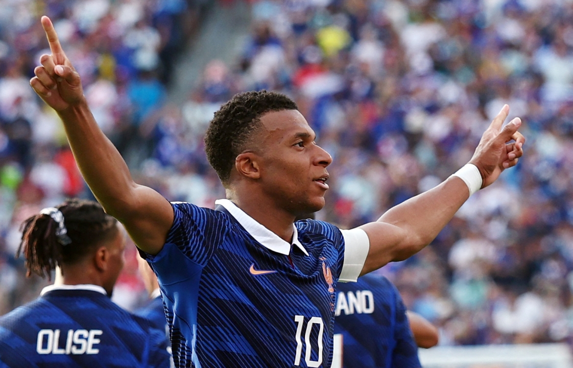 Mbappe vươn lên dẫn đầu bảng xếp hạng Vua phá lưới World Cup 2026 sau khi lập cú đúp trong trận Pháp 3-0 Thụy Điển. (Ảnh: Reuters)