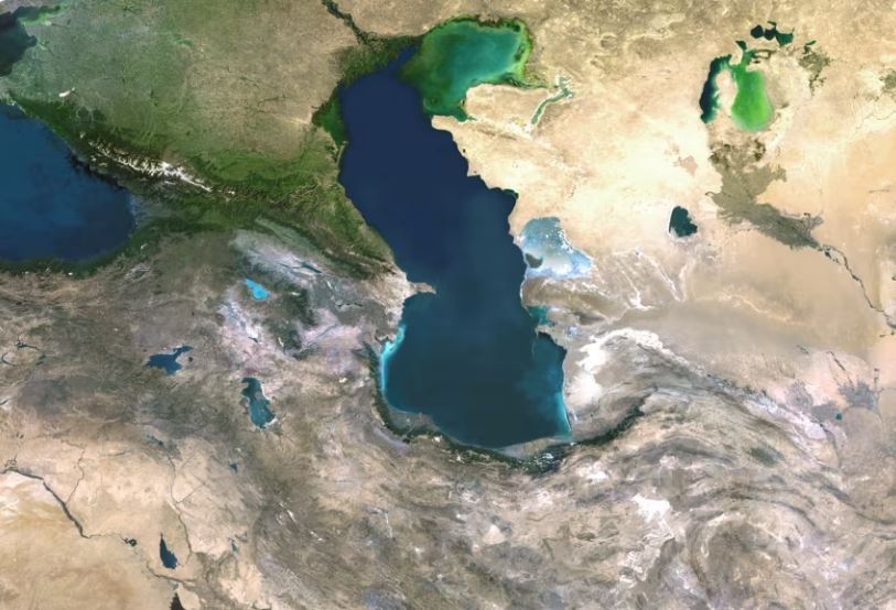 Biển Caspi. Ảnh: Planet Observer