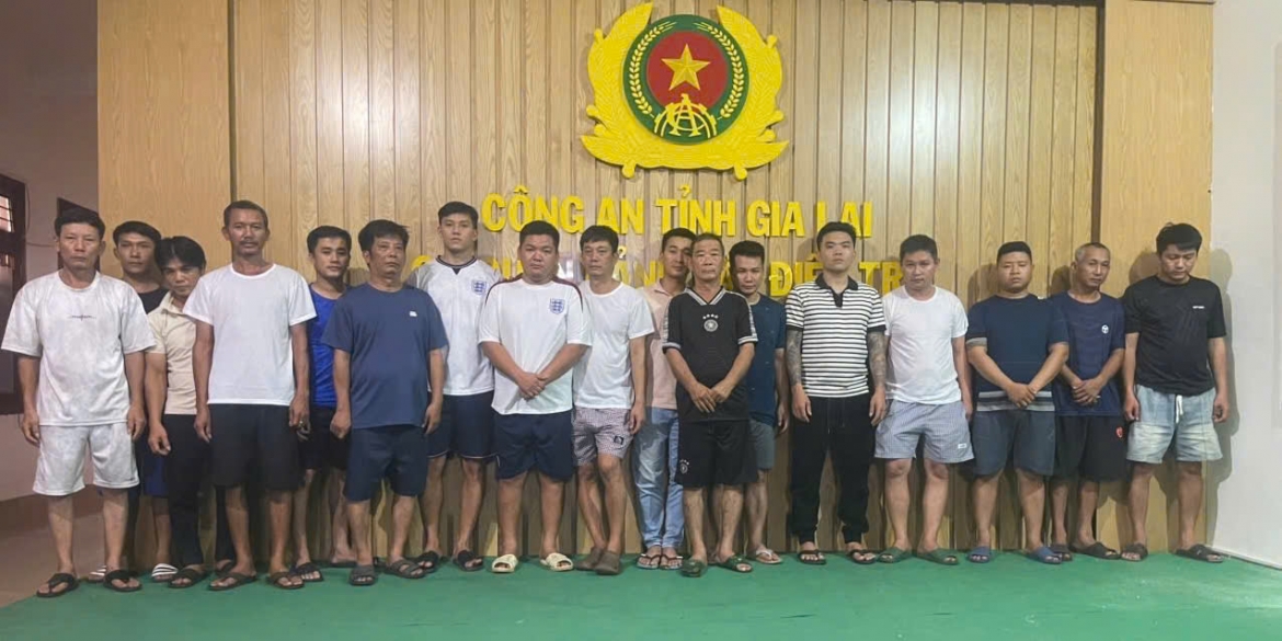 Các đối tượng trong đường dây cá độ bóng đá. Ảnh: Công an tỉnh Gia Lai