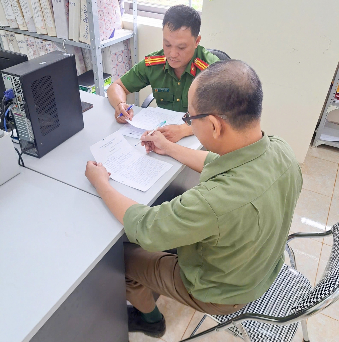 Cơ quan chức năng Công an tỉnh Sơn La đấu tranh, xử lý 7 tài khoản mạng xã hội có các bình luận mang tính công kích, xúc phạm lực lượng công an.