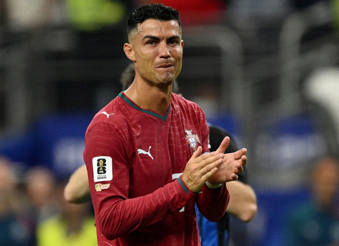 Cristiano Ronaldo bật khóc sau khi Bồ Đào Nha thua Tây Ban Nha 0-1 ở vòng 16 đội World Cup 2026. (Ảnh: Reuters)