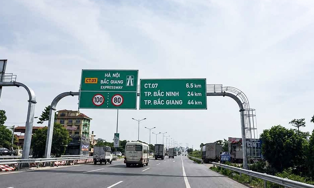 Bộ Xây dựng chấp thuận nhà đầu tư lập đề xuất dự án mở rộng QL1 đoạn Hà Nội - Bắc Giang thành cao tốc.
