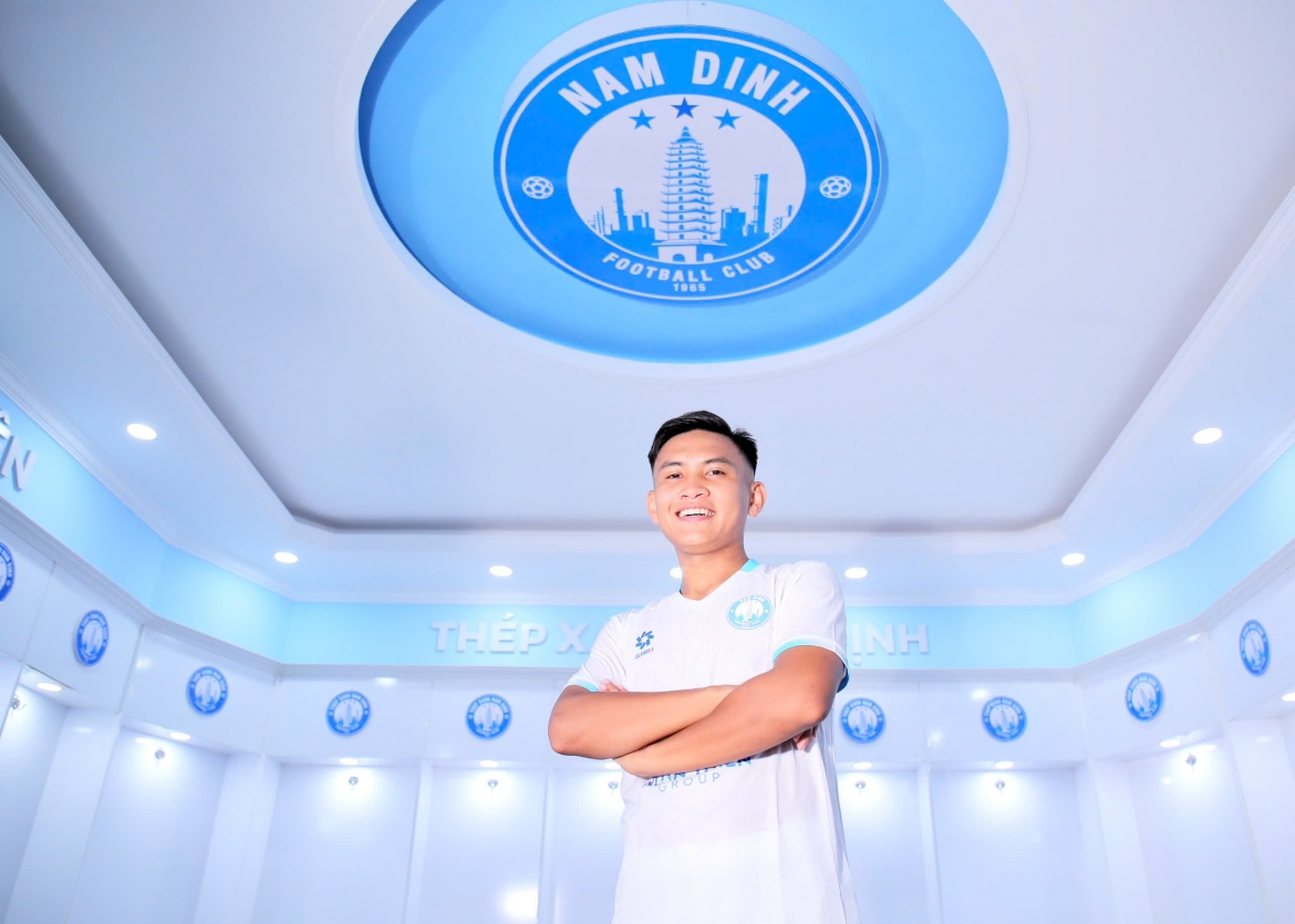 Nam Định ký hợp đồng với Nguyễn Công Sơn.