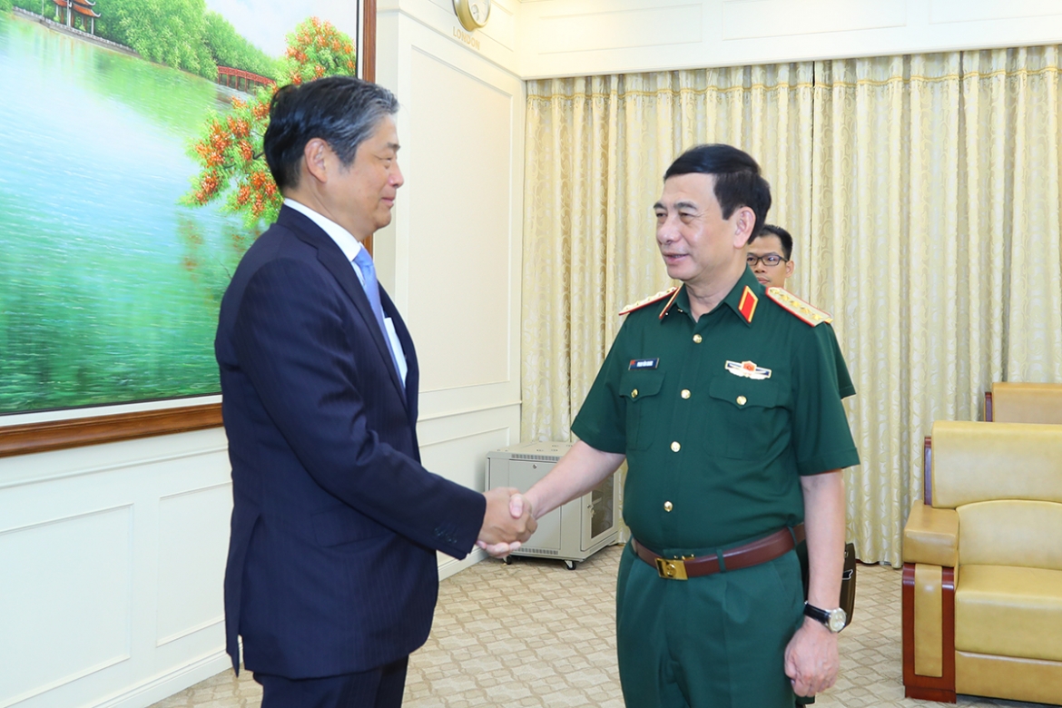 Đại tướng Phan Văn Giang tiếp Đại sứ Ito Naoki.