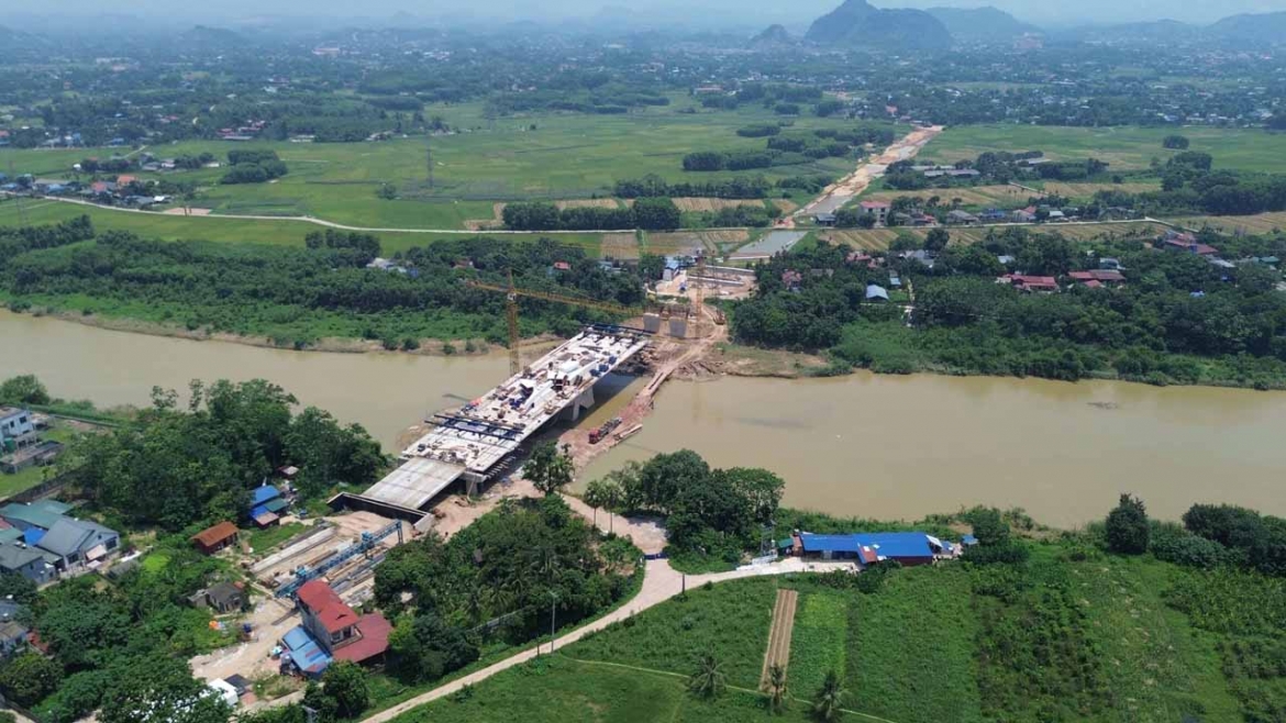 Dự án cầu Cao Ngạn được khẩn trương triển khai