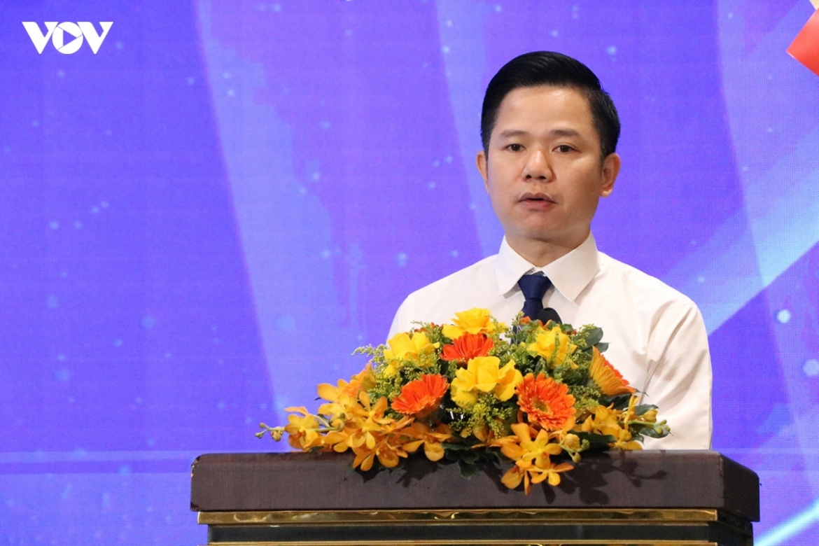 Ông Đoàn Xuân Hiếu phát biểu nhận nhiệm vụ