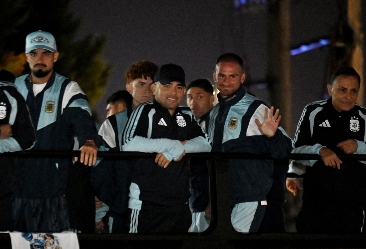 ĐT Argentina đã tạo ra hành trình đầy kịch tính ở World Cup 2026 nhưng không thể bảo vệ danh hiệu vô địch và có trải nghiệm đáng quên tại trận chung kết khi thi đấu lép vế trước Tây Ban Nha.