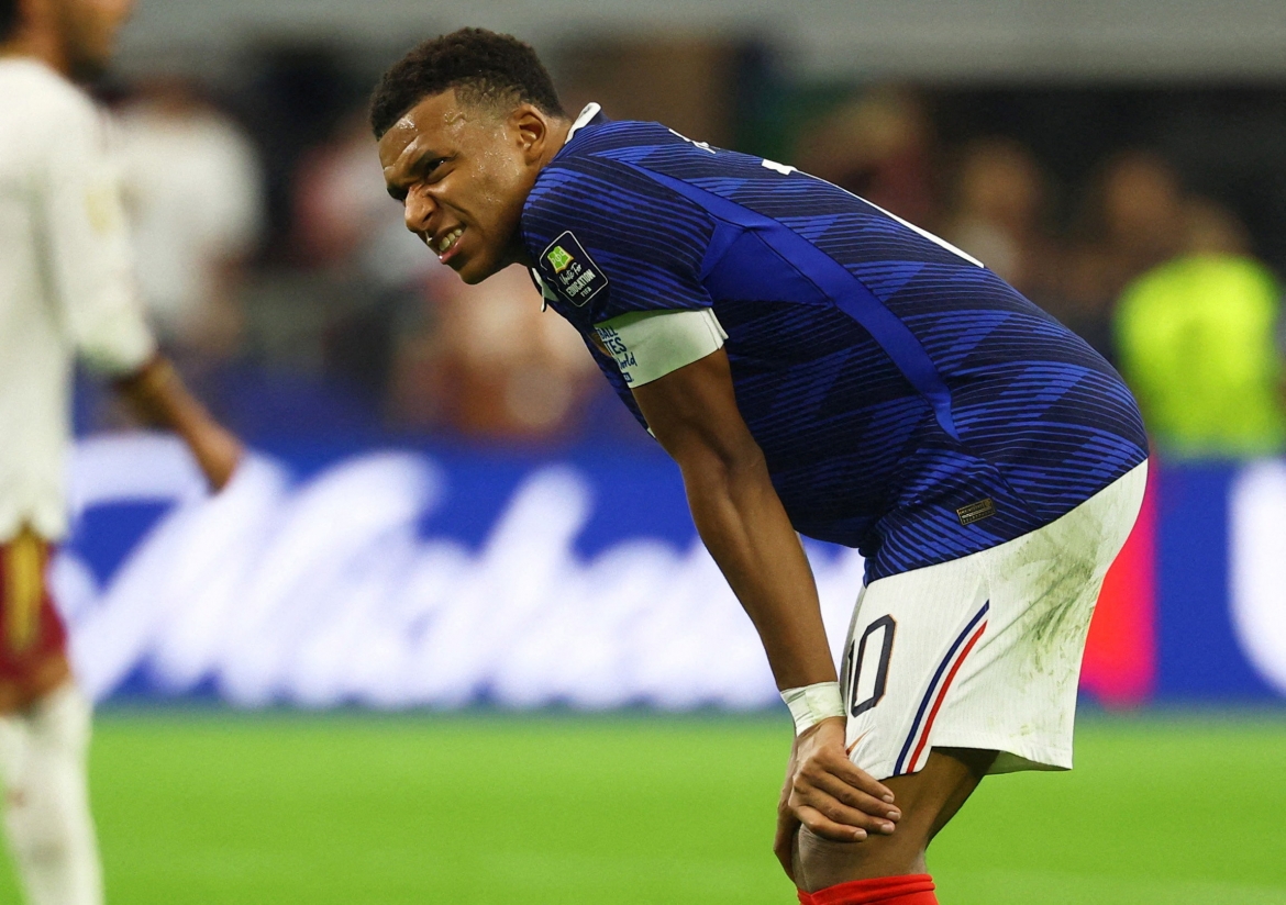 Mbappe thừa nhận Pháp thua xứng đáng trước Tây Ban Nha (Ảnh: Reuters).