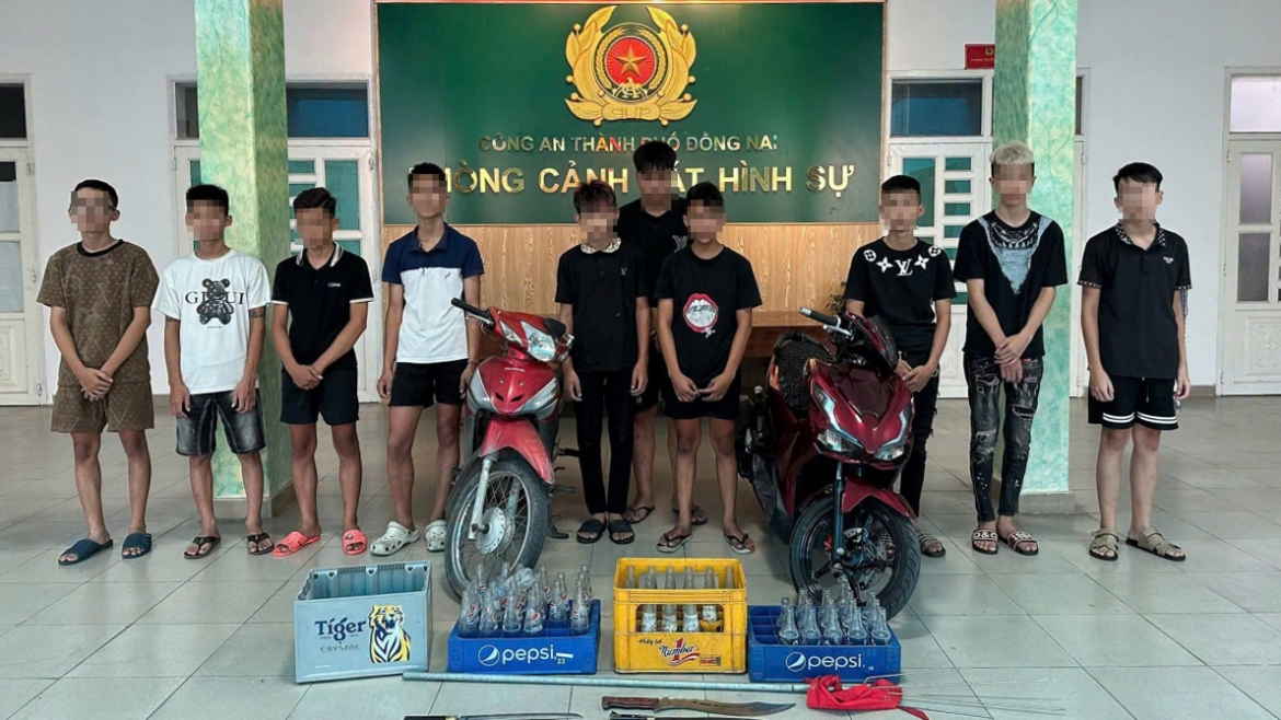 Nhóm đối tượng cùng tang vật