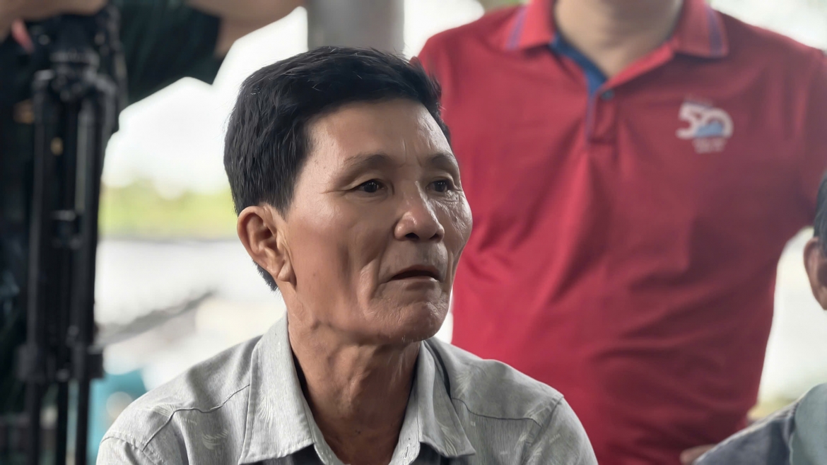 Ông Huỳnh Văn Mười (ở Tây Ninh) - nhận liệt sĩ Huỳnh Văn Quên vừa được tìm thấy hài cốt tại công viên Lê Thị Riêng ở TP.HCM có thể là anh trai của mình đã hy sinh trong cuộc Tổng tiến công và nổi dậy Xuân Mậu Thân năm 1968. Ảnh: V.V