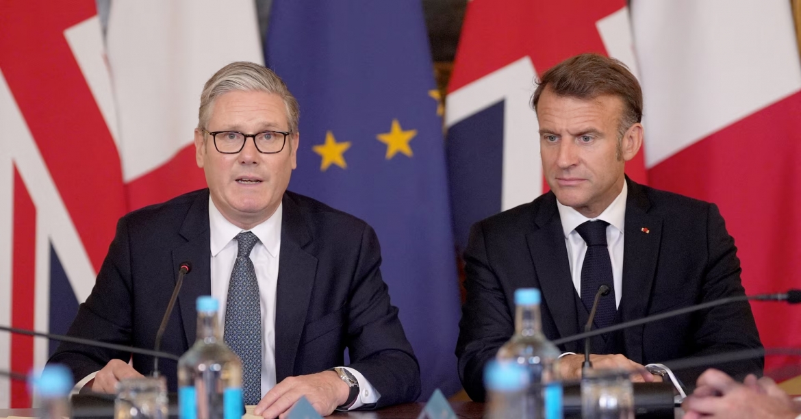 Hội nghị nhóm “Liên minh tự nguyện” sẽ do Tổng thống Pháp Emmanuel Macron và Thủ tướng Anh Keir Starmer đồng chủ trì - Ảnh: Reuters