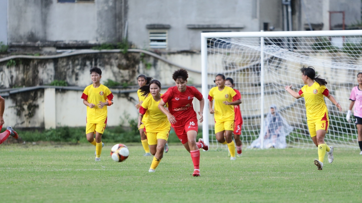 Hai đội Hà Nam và TP Hồ Chí Minh chia điểm (Ảnh: VFF)