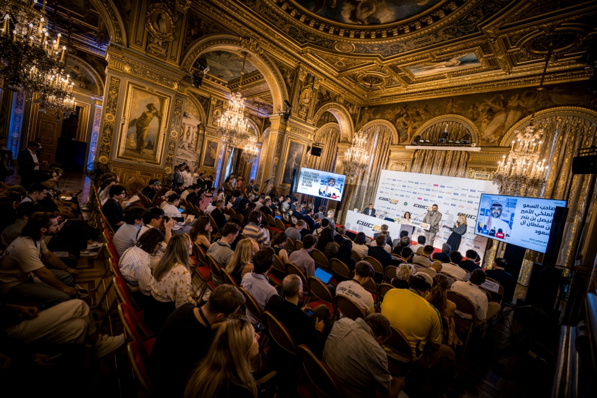 Buổi họp báo khai mạc eSports World Cup 2026 tại Hôtel de Ville, Paris